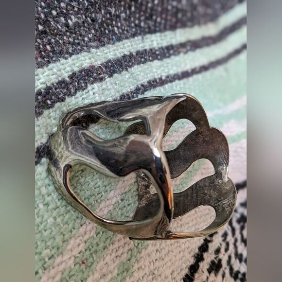 Silver Abstract Bracelet Cuff - Picture 4 of 13